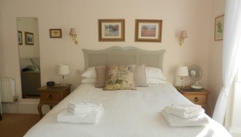 brocks green headboard