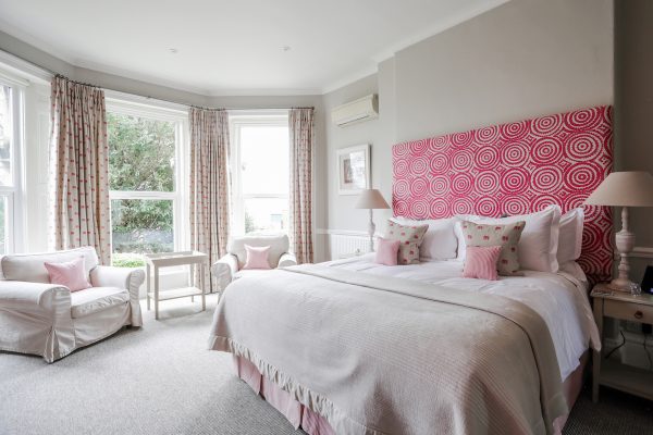 leighton white and pink