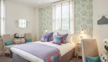 roseate villa bath bedroom