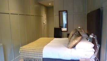 edgar town house double panel room