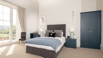 edgar blue wardrobe 4